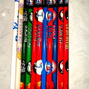 11 Vintage Pencils NBA Basketball Teams No 2 Unsharpened Lot - Lakers, Celtics